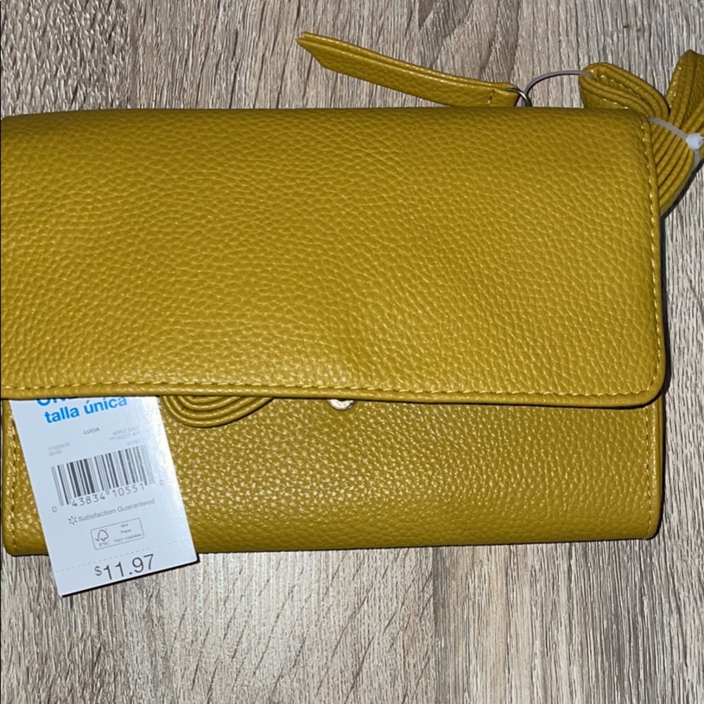 Small yellow purse, brand new